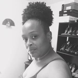 Meet your Posher, Ebony